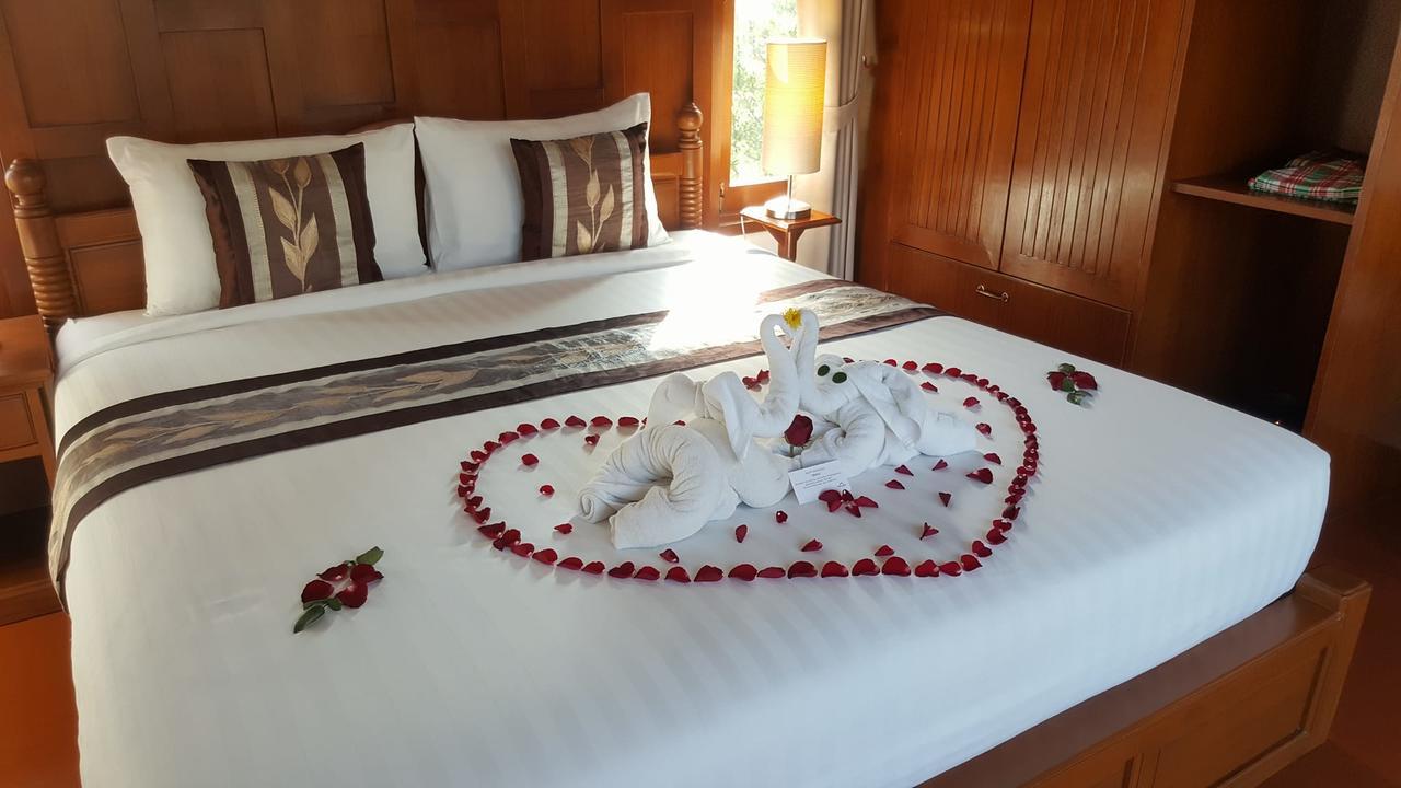 Kaya Mani Thai Villa Resort Choeng Mon Exteriör bild