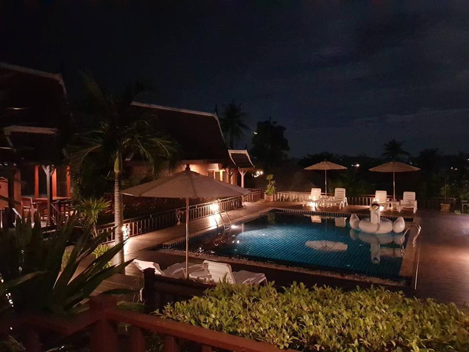 Kaya Mani Thai Villa Resort Choeng Mon Exteriör bild