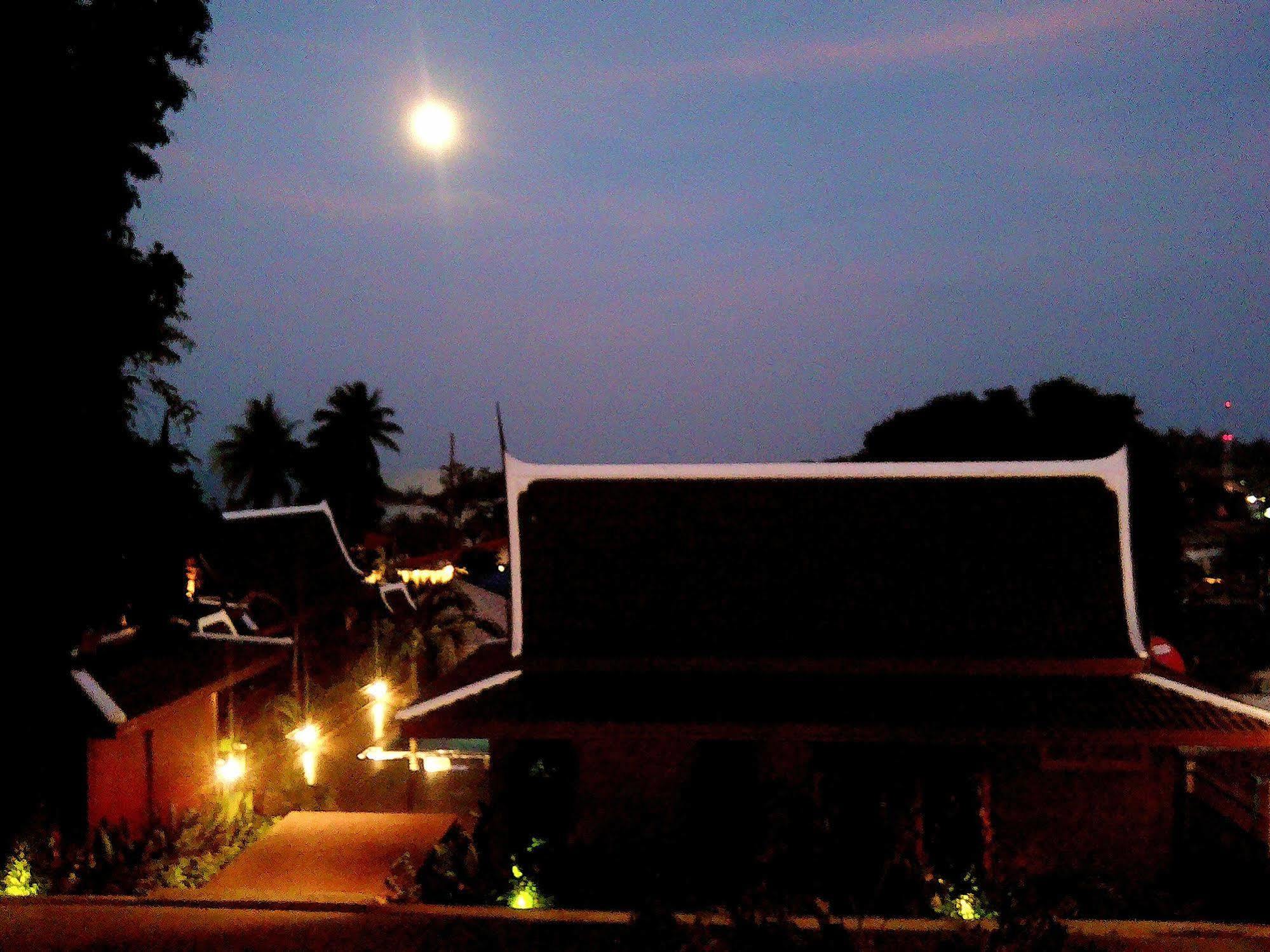 Kaya Mani Thai Villa Resort Choeng Mon Exteriör bild